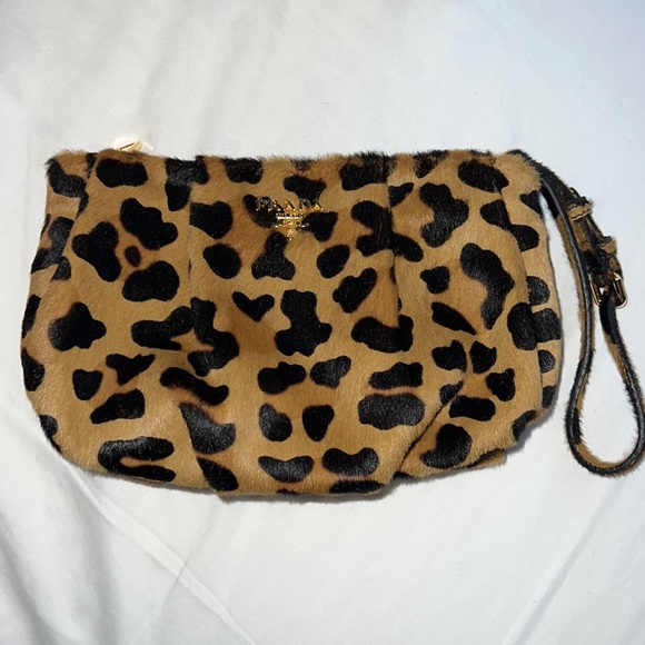 Prada Leopard Wristlet Clutch Bag - Picture 4 of 11